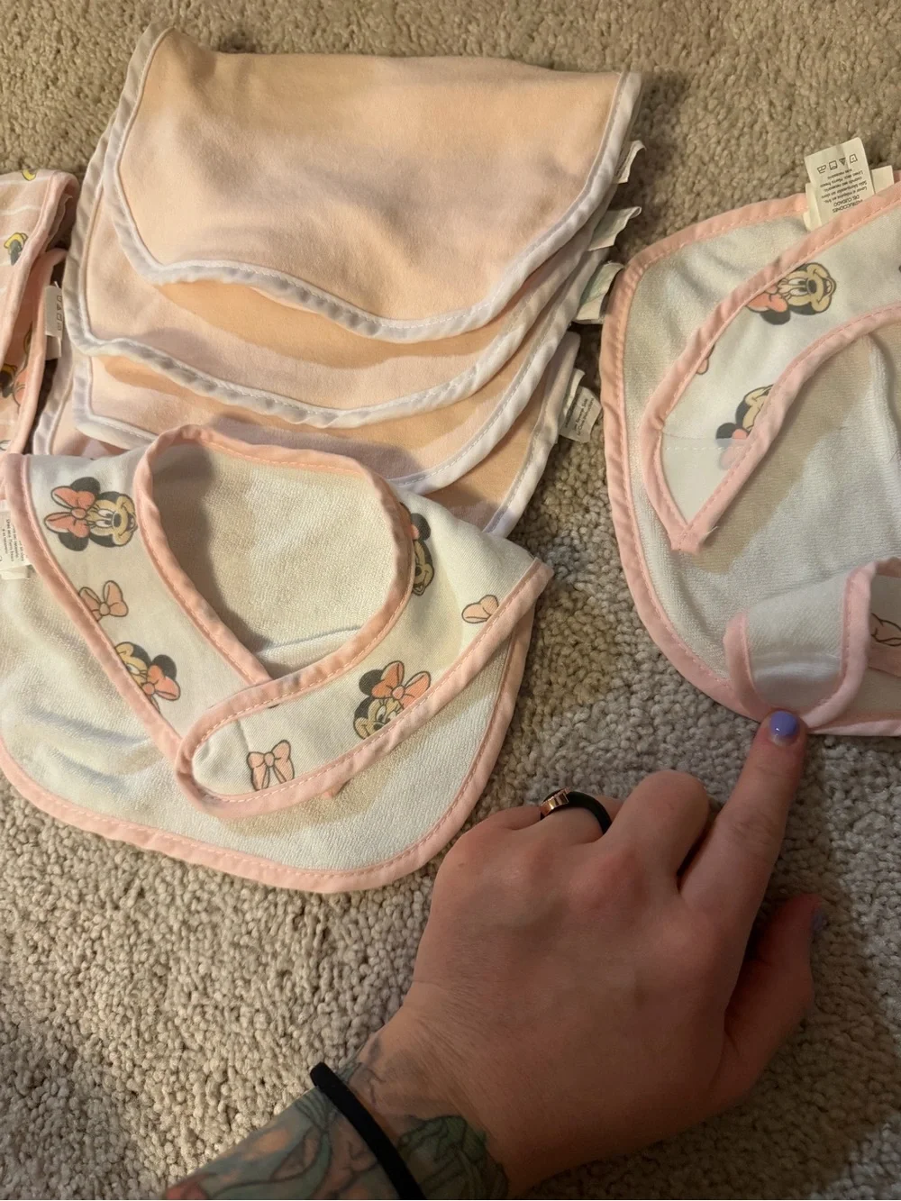 Peach Minnie Mouse Baby bibs - Disney